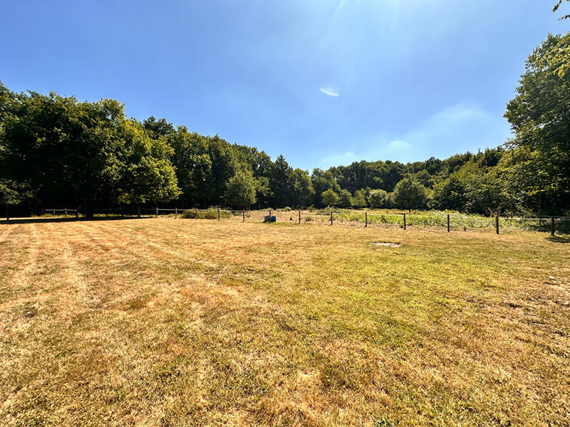 Maison - 220 m² - 6 pièces