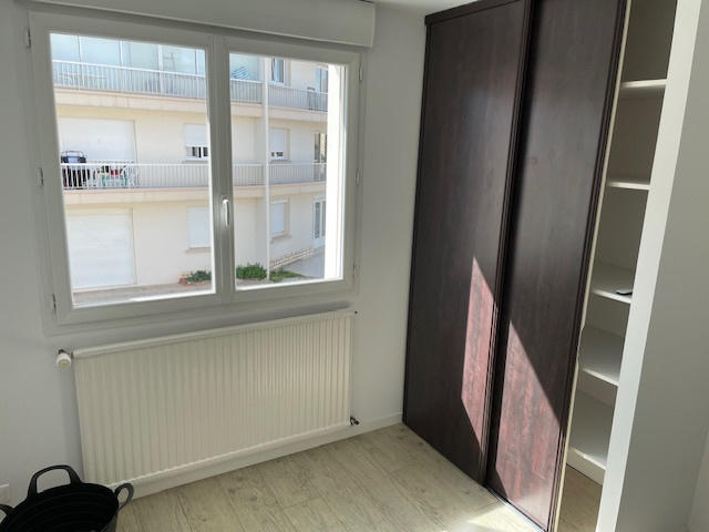 Appartement - 100 m² - 5 pièces