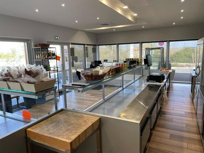 Immeuble - 244 m² - 12 pièces