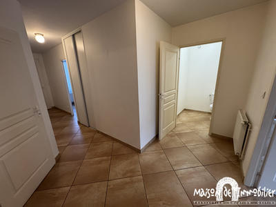 Maison - 161 m² - 5 pièces