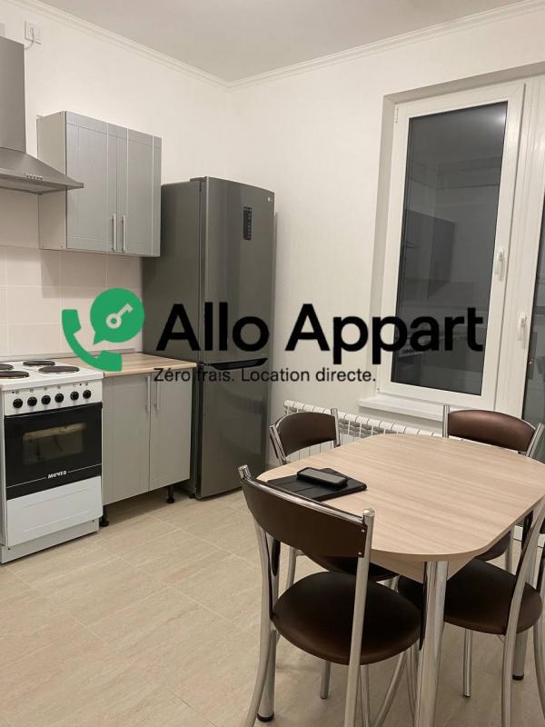 Studio - 37 m² - 2 pièces