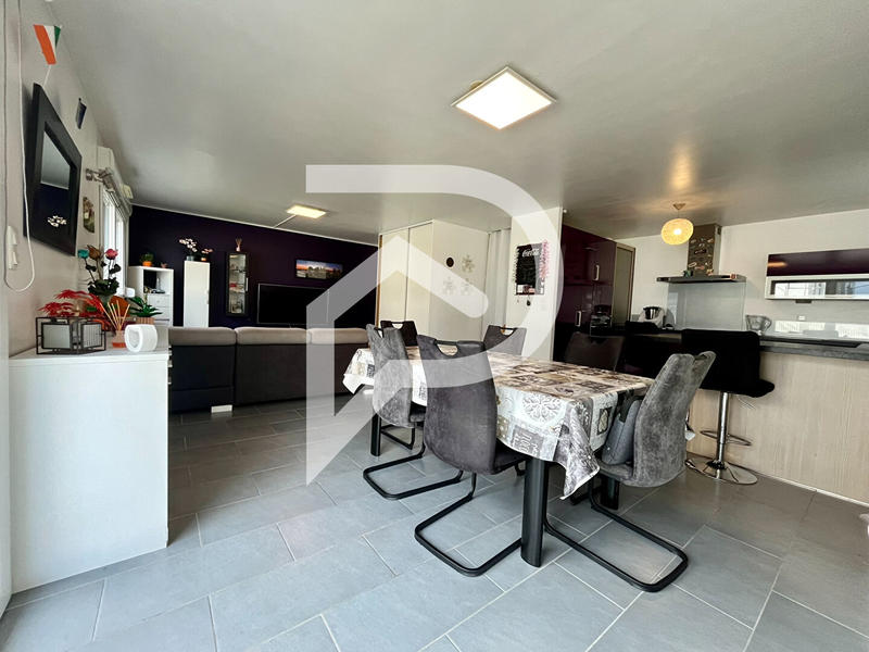 Appartement - 92 m² - 4 pièces