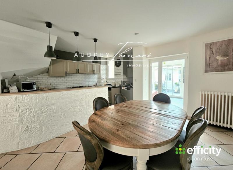 Maison - 120 m² - 6 pièces