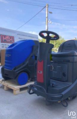 Local commercial - 200 m²