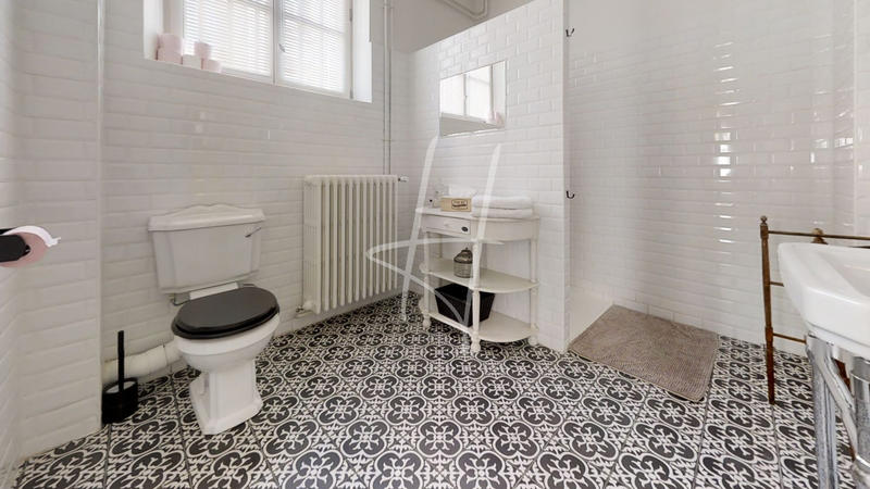 Appartement - 101 m² - 4 pièces