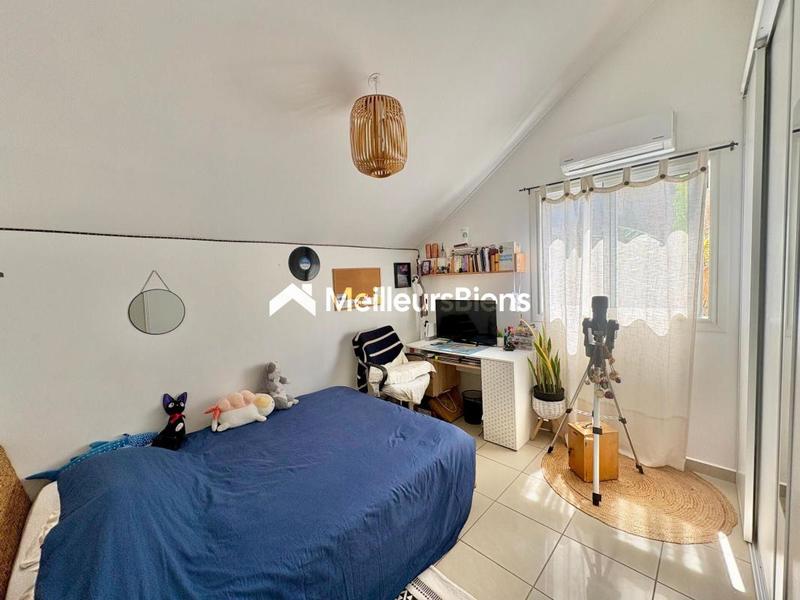 Maison - 110 m² - 4 pièces