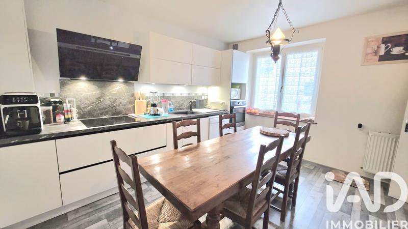 Maison - 159 m² - 6 pièces