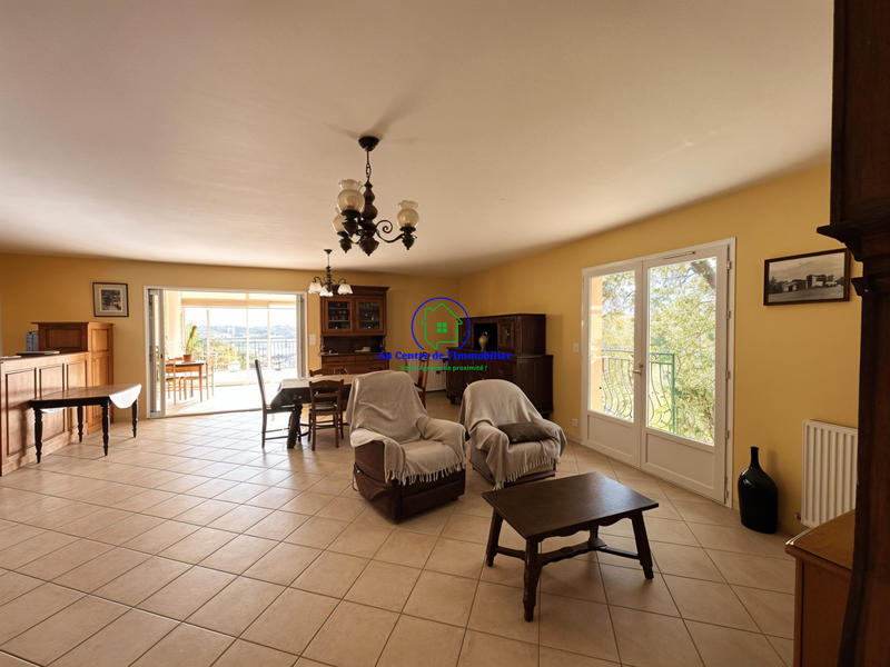 Maison - 150 m² - 5 pièces