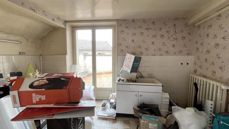 Immeuble - 270 m² - 6 pièces