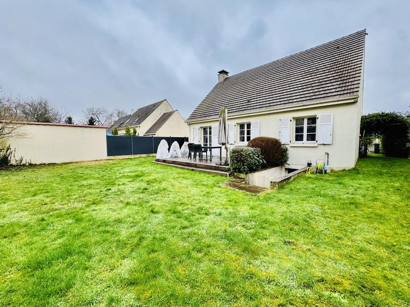 Maison - 105 m² - 5 pièces