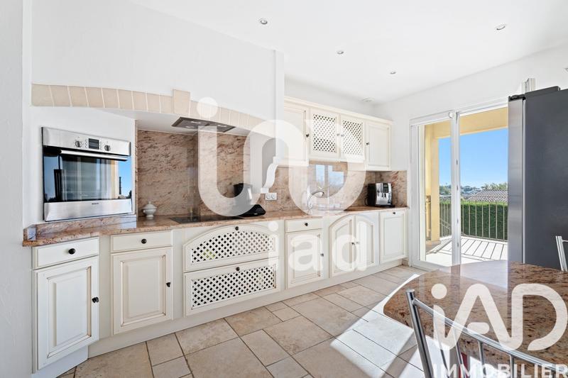 Maison - 130 m² - 4 pièces