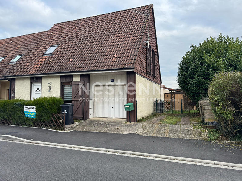 Maison - 90 m² - 5 pièces