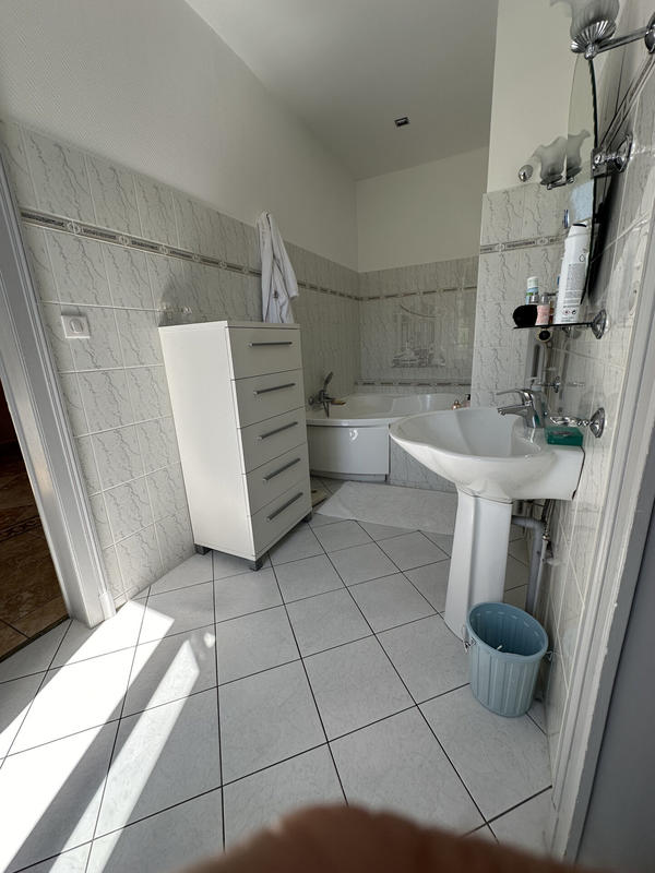 Maison - 263 m² - 8 pièces