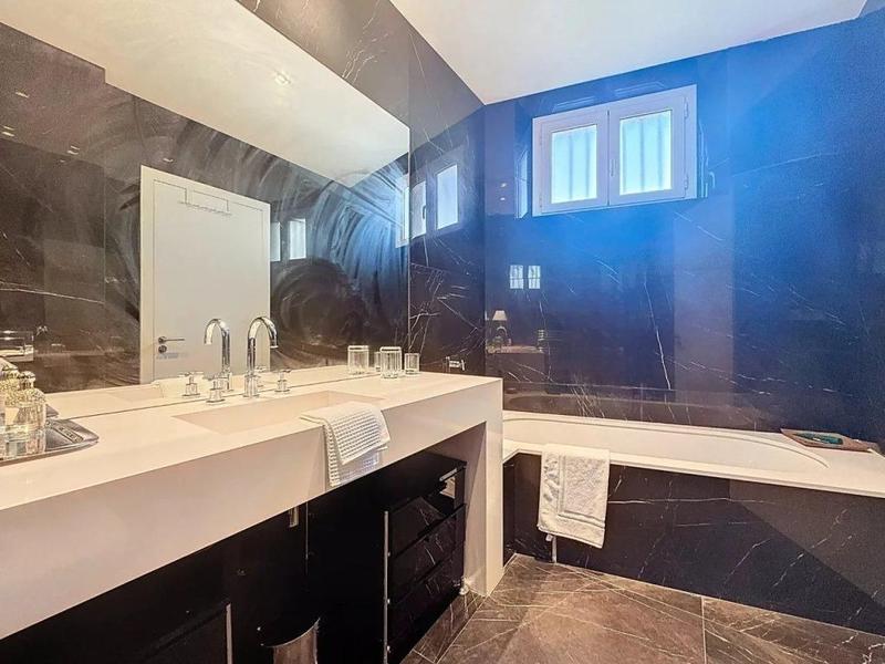 Appartement - 95 m² - 3 pièces