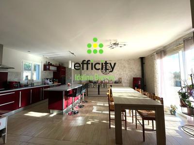 Pavillon - 110 m² - 5 pièces