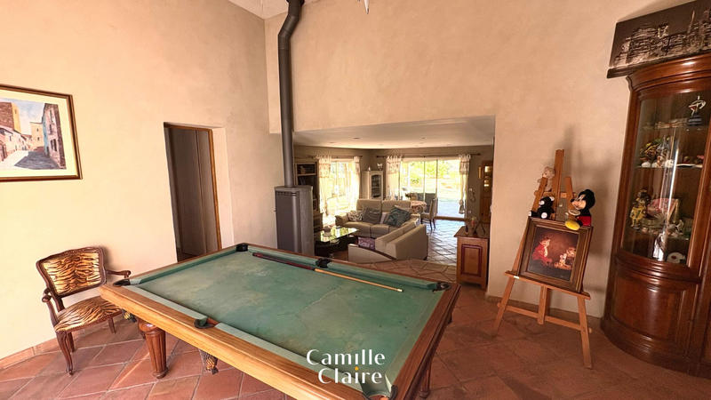 Maison - 140 m² - 4 pièces