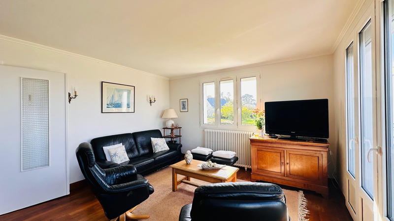 Maison - 220 m² - 11 pièces