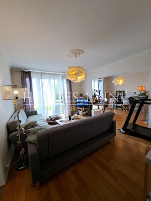 Appartement - 75 m² - 4 pièces