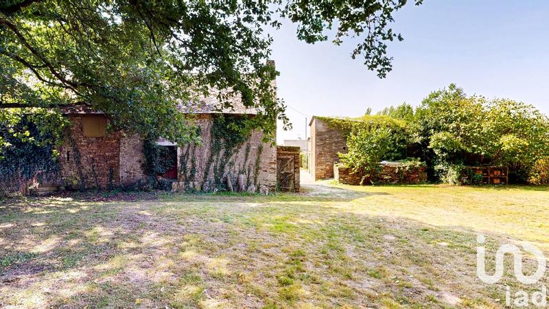 Maison - 300 m² - 12 pièces