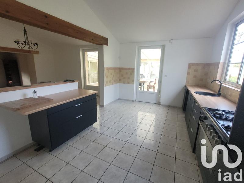 Maison - 320 m² - 12 pièces