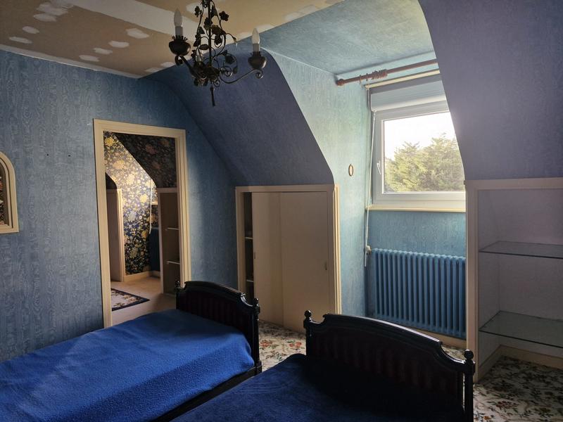 Maison - 217 m² - 13 pièces