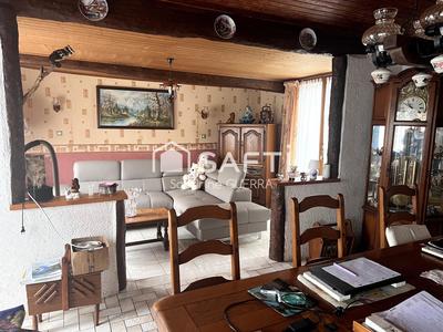 Maison - 82 m² - 5 pièces