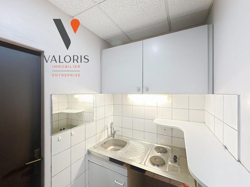 Local commercial - 167 m² - 6 pièces