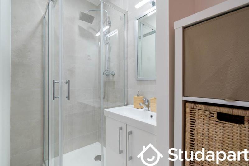 Chambre - 24 m² - 1 pièce