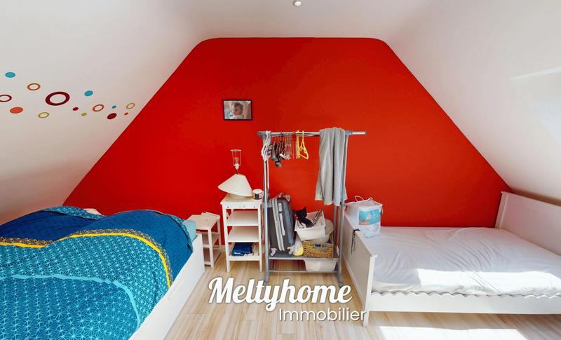 Maison - 195 m² - 10 pièces