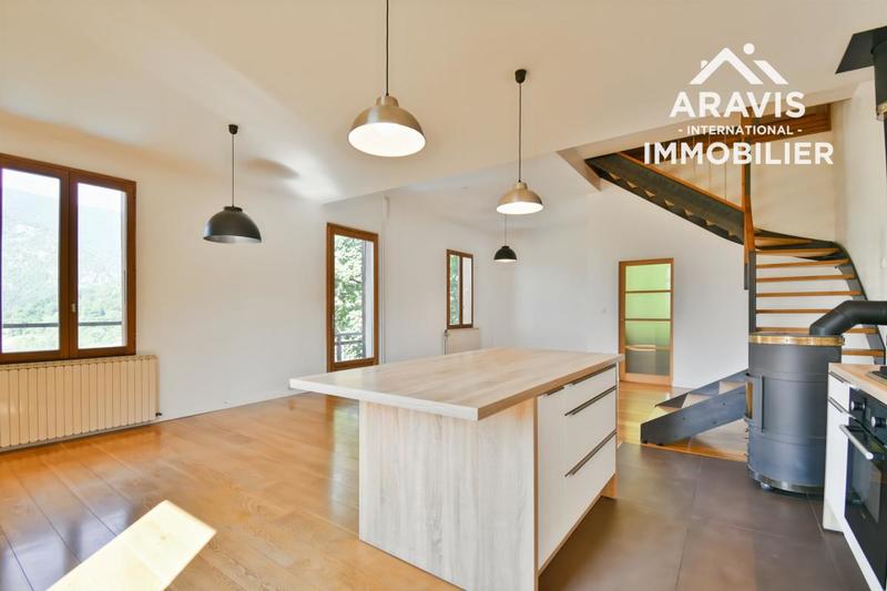 Appartement - 183 m² - 4 pièces