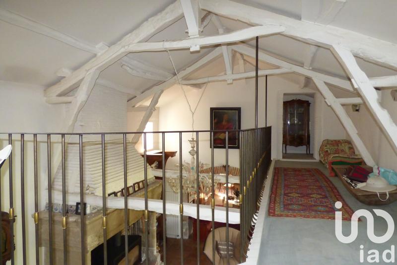 Maison - 300 m² - 9 pièces