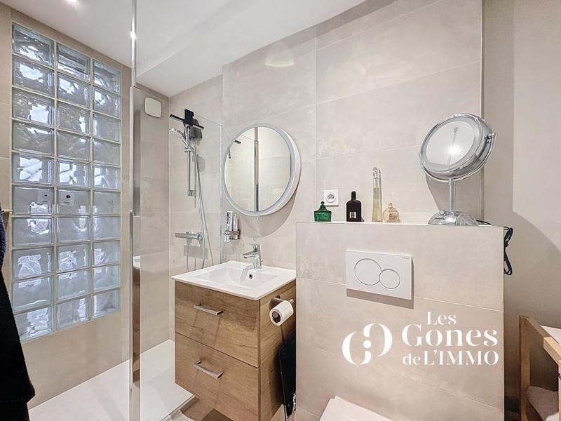 Appartement - 100 m² - 4 pièces