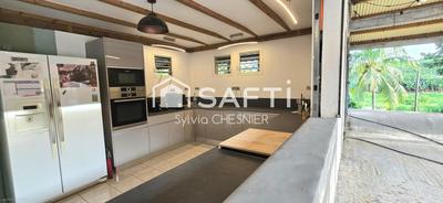 Maison - 120 m² - 4 pièces