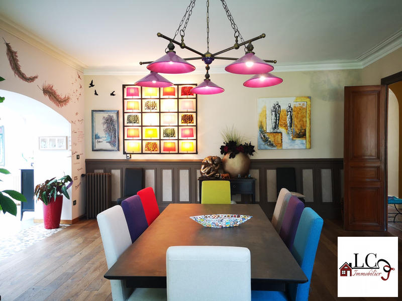 Manoir - 381 m² - 9 pièces