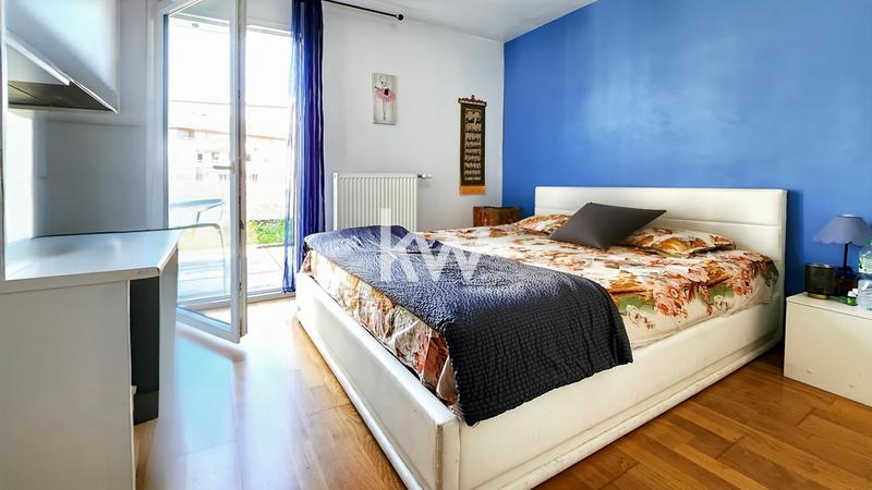 Appartement - 79 m² - 4 pièces