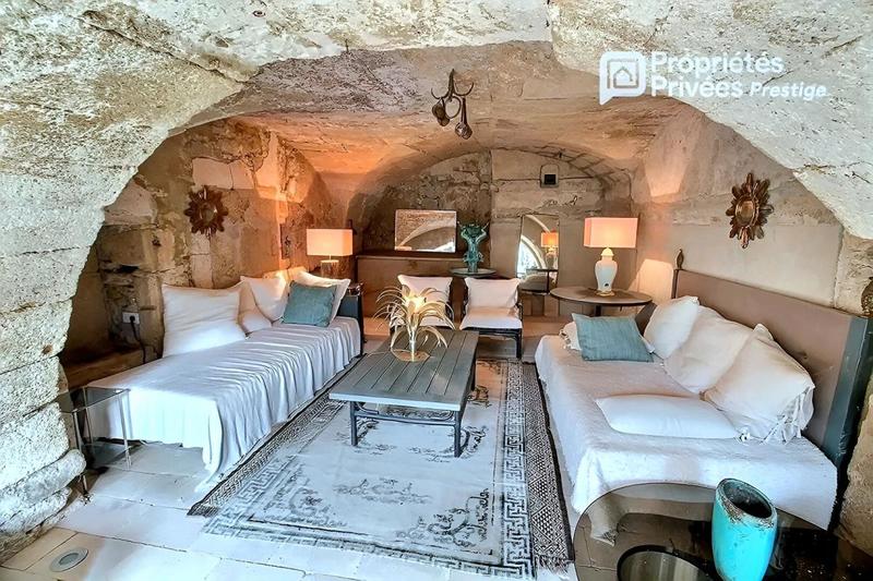 Demeure - 330 m² - 11 pièces