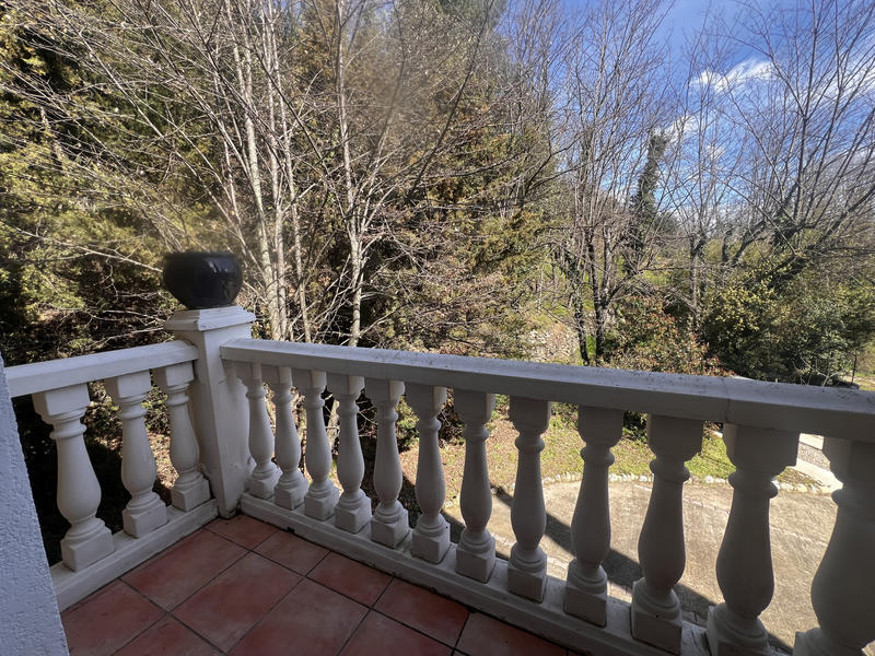 Maison - 310 m² - 5 pièces