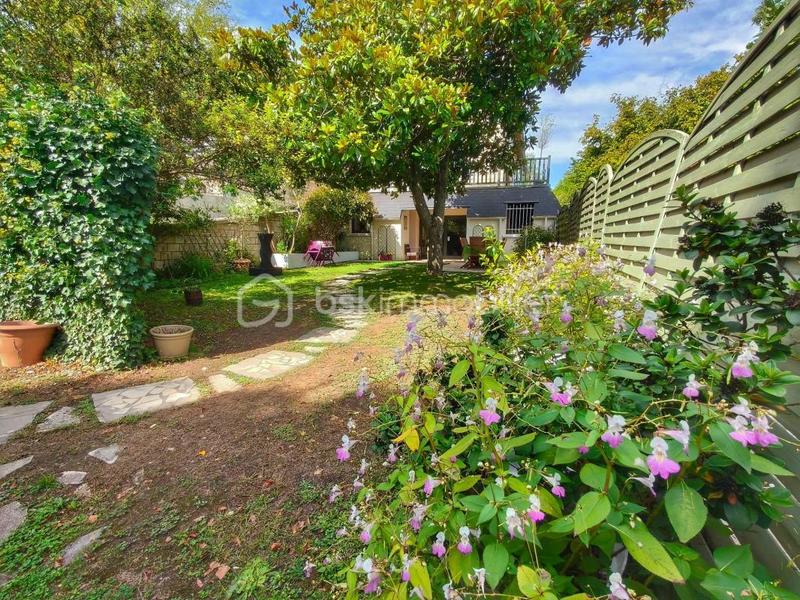 Appartement - 110 m² - 5 pièces