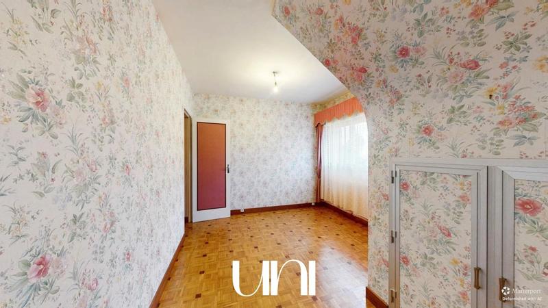 Maison - 126 m² - 6 pièces