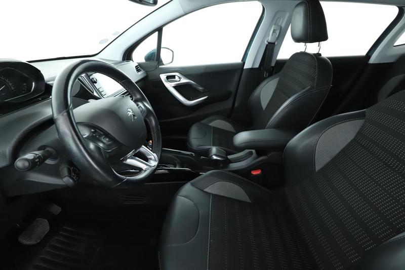 Peugeot 2008 1.2 PureTech Allure Eat6 110 ch