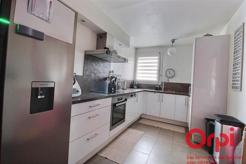 Maison - 101 m² - 5 pièces