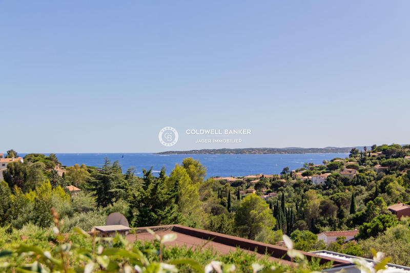 Maison - 270 m² - 5 pièces