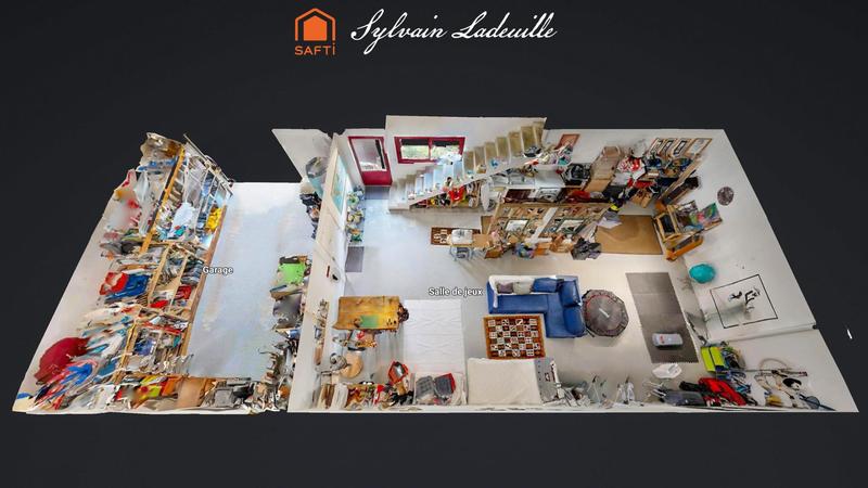 Maison - 180 m² - 5 pièces