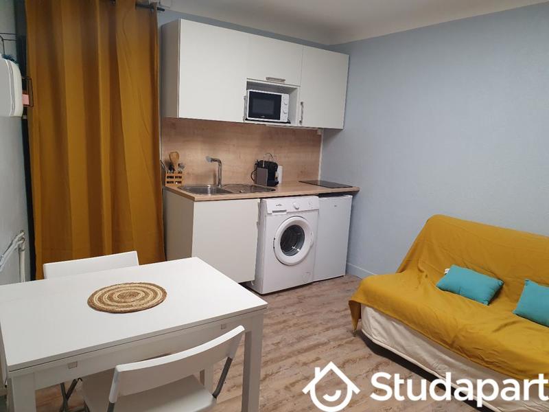 Appartement - 15 m² - 1 pièce
