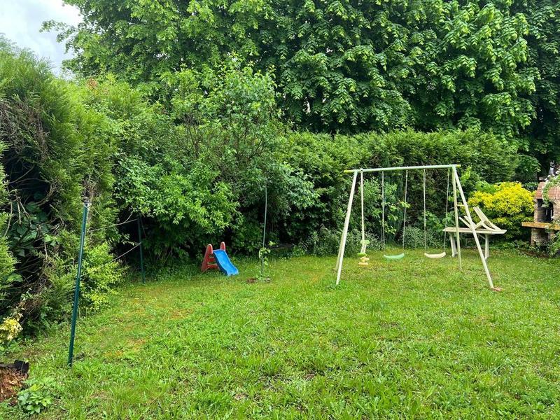 Maison - 500 m² - 4 pièces