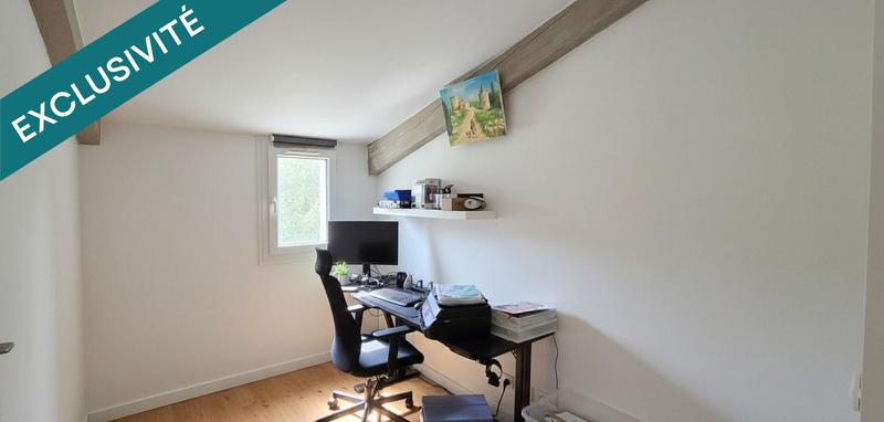 Maison - 95 m² - 4 pièces