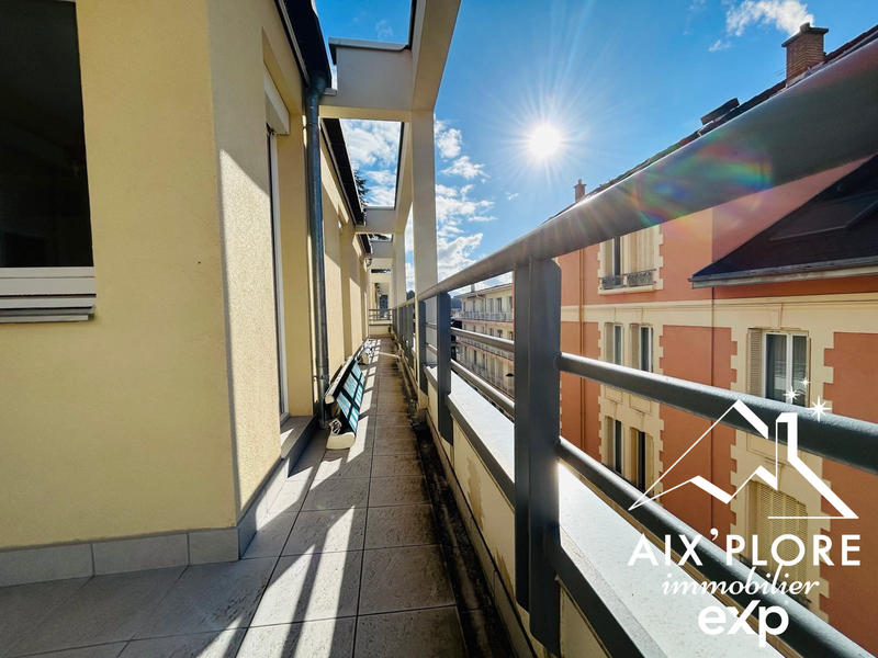 Appartement - 83 m² - 4 pièces