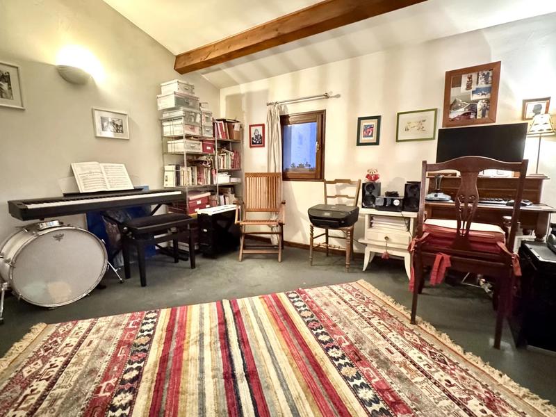 Maison - 88 m² - 5 pièces