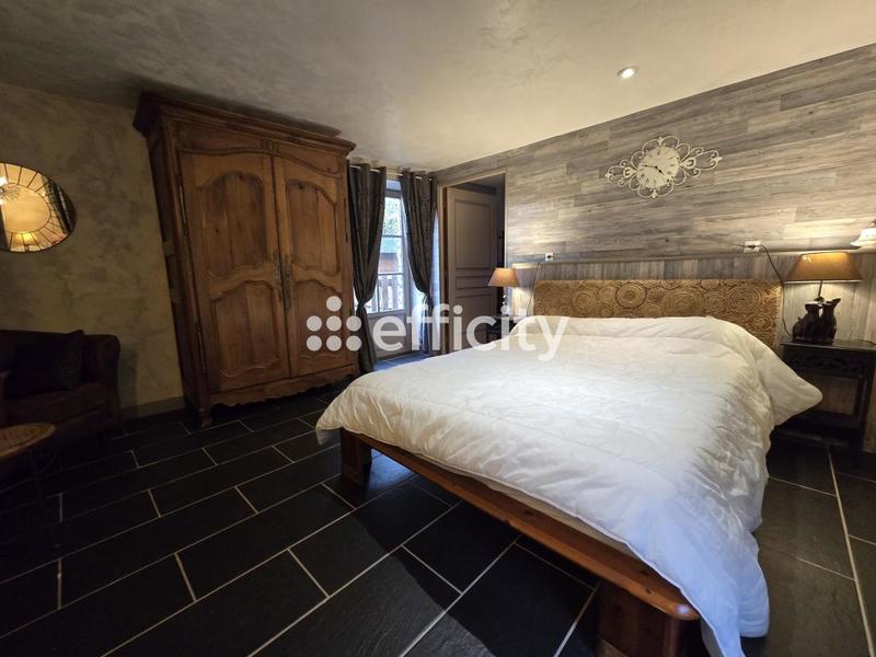 Longère - 284 m² - 12 pièces