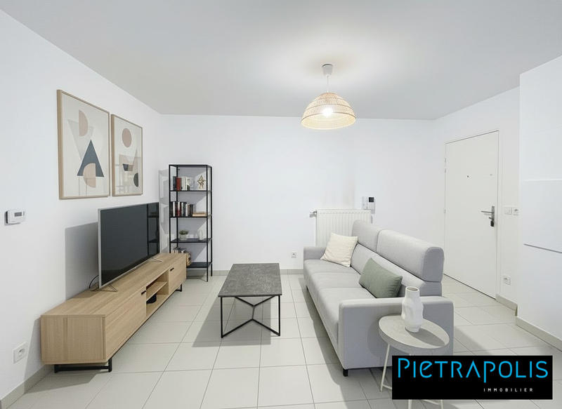 Appartement - 92 m² - 4 pièces